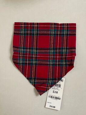 Family Pj’s Macy’s Brand Red Green Plaid PET  Bandana Size S/M NWT Dog bandana